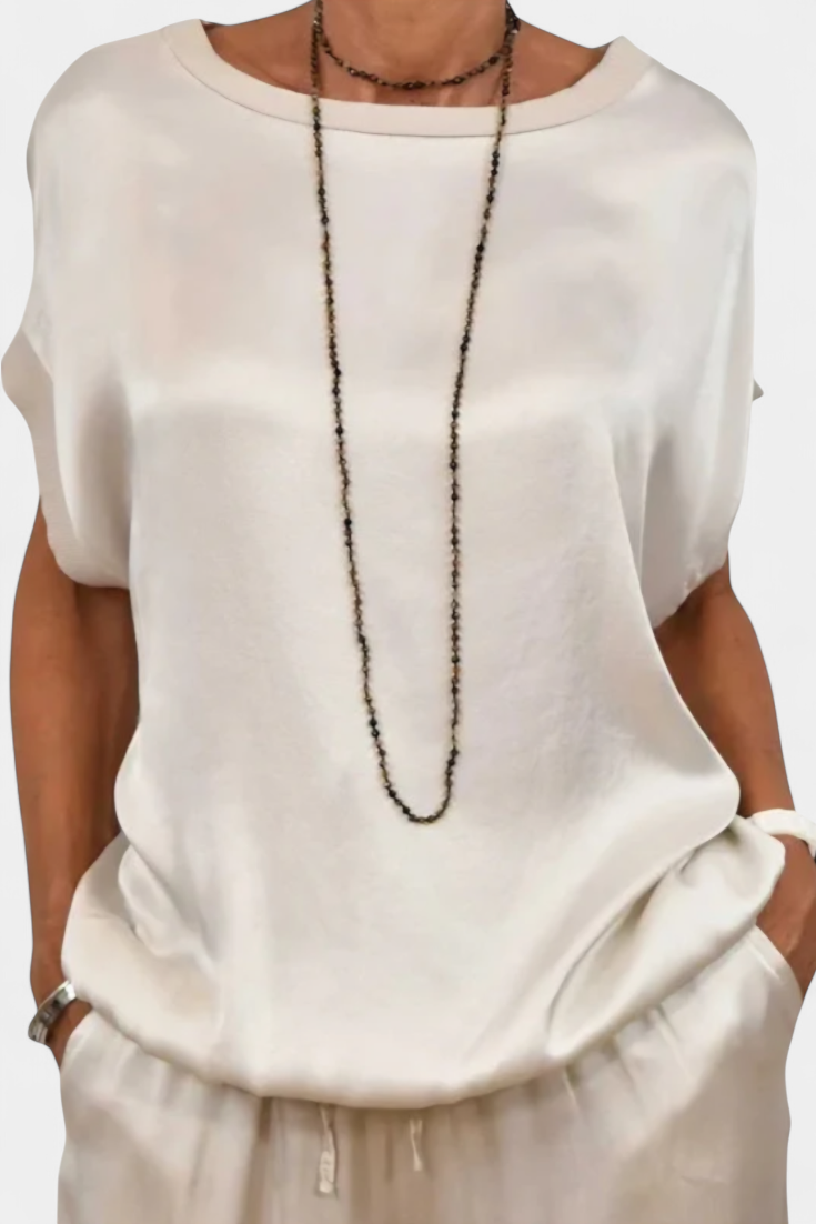 Blasa Dviejų Dalių Pavasario Komplektas su Išskirtiniu Stiliumi