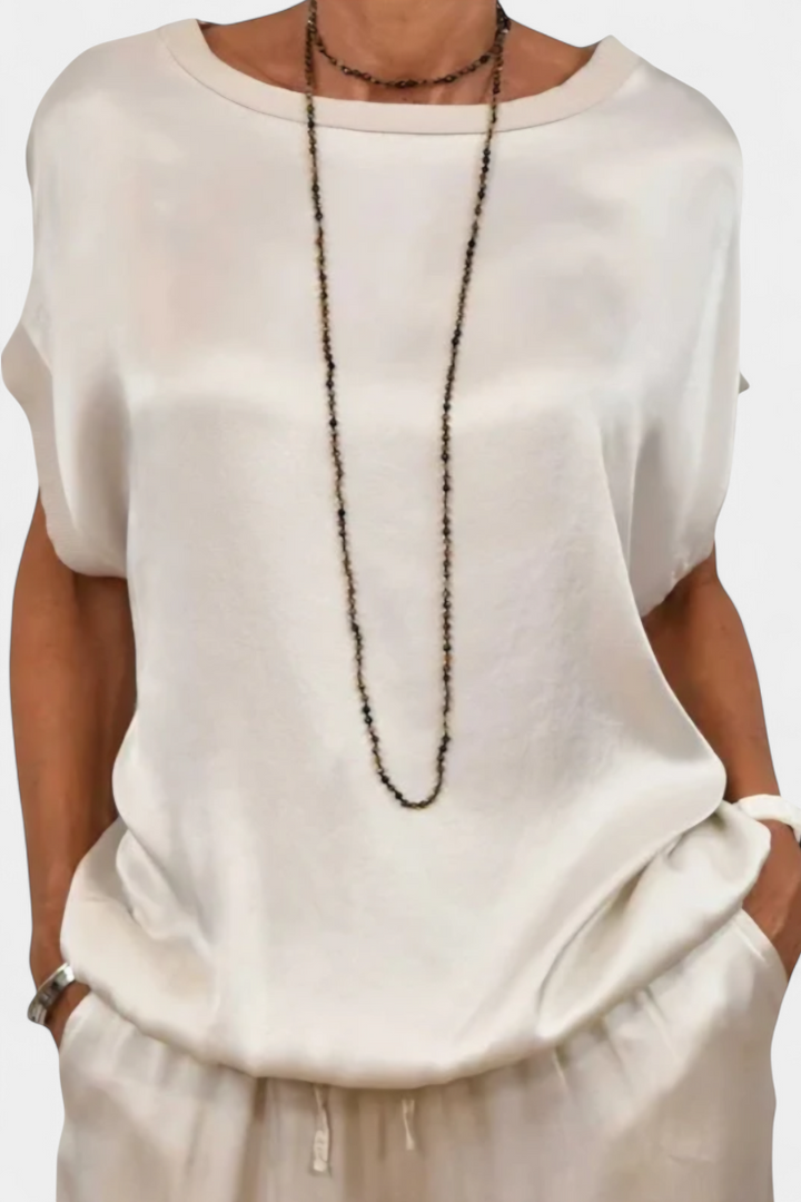 Blasa Dviejų Dalių Pavasario Komplektas su Išskirtiniu Stiliumi