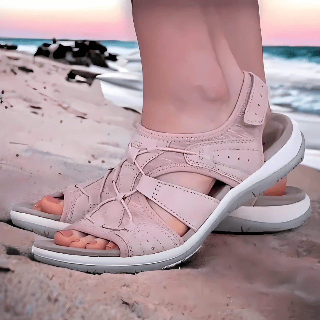 Dana | lengvi ir patogūs sandalai