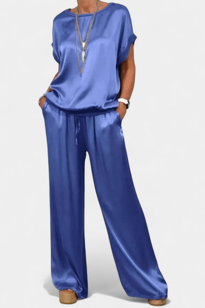 Blasa Dviejų Dalių Pavasario Komplektas su Išskirtiniu Stiliumi